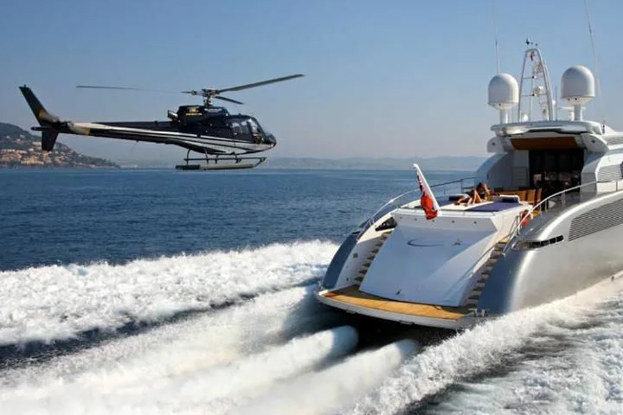 Vliegtuigen en jachten